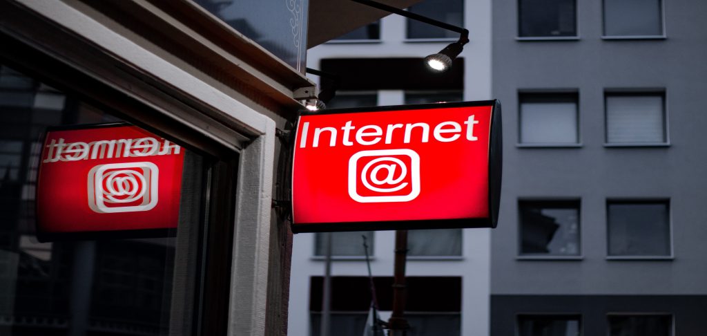 Understanding Different Types of Internet Connections and Their Speeds